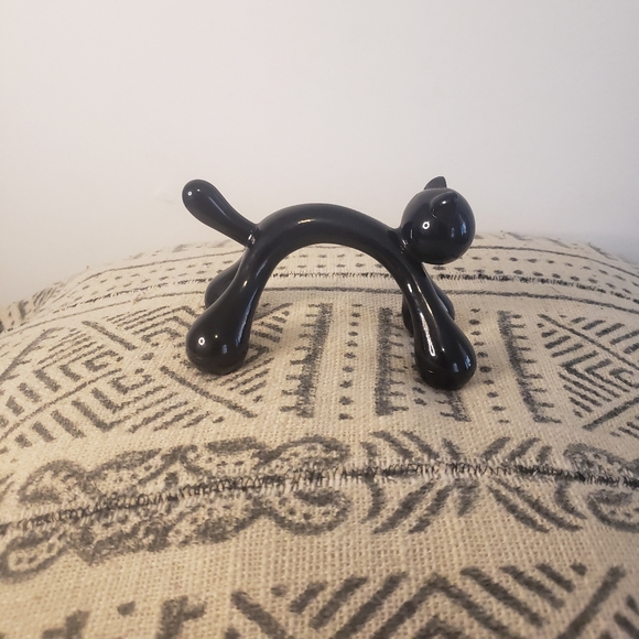 3 for $8 Cat Manual Massager - Picture 2 of 6